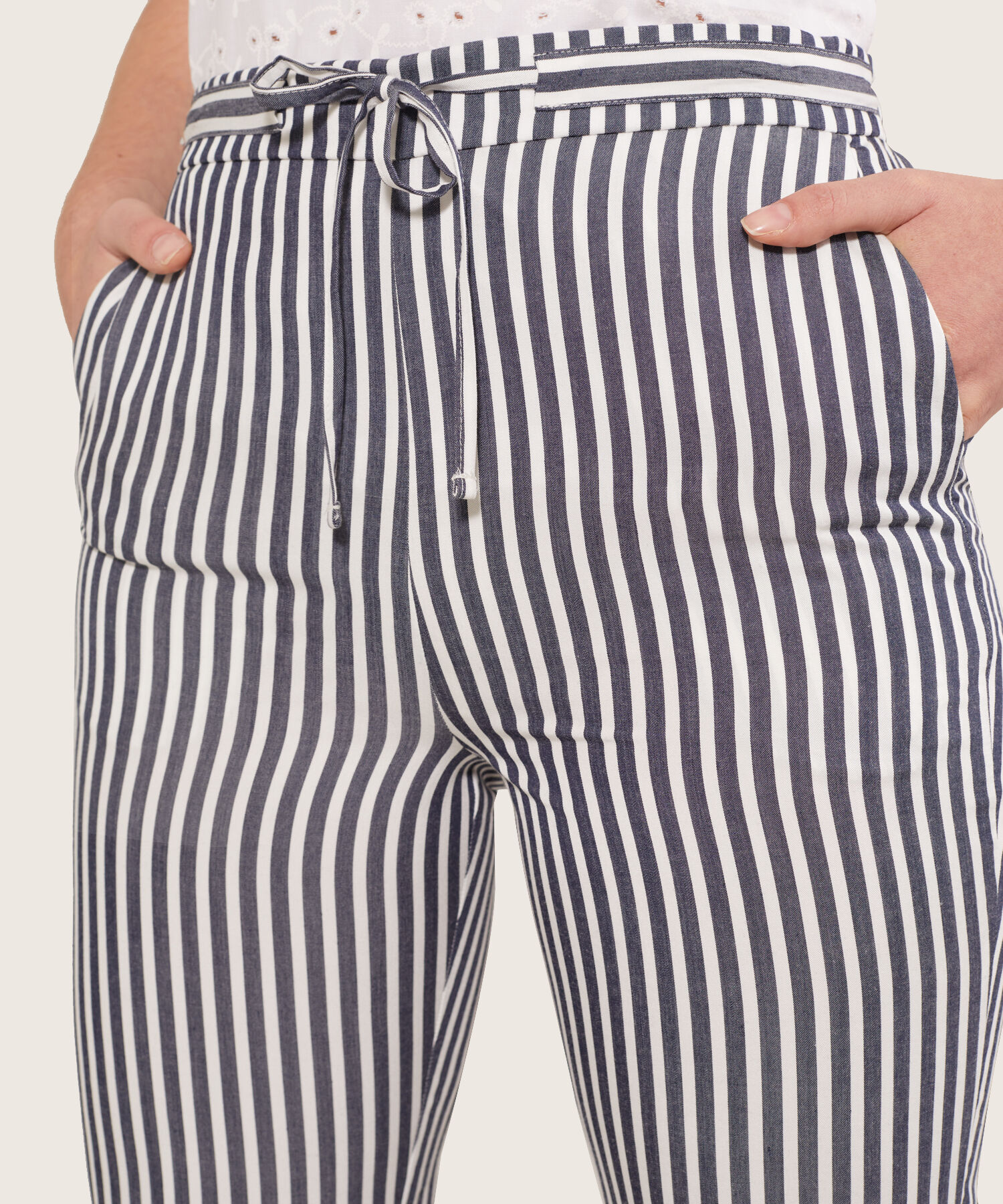 Pantalón Fluido  Preteñido    Fit Missy