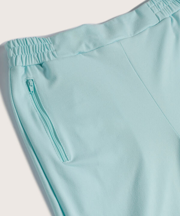 Pantalon Con Bolsillos Y Screen image number null