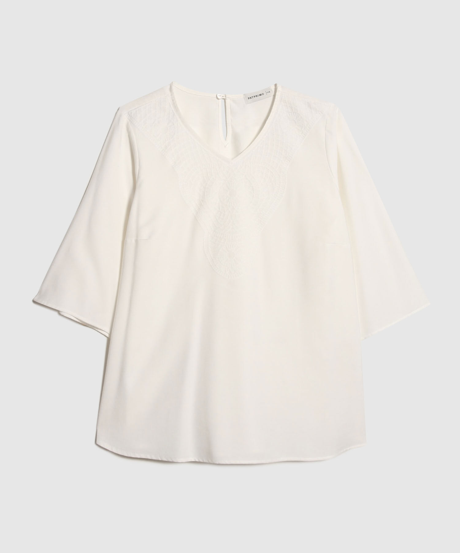 Blusa con Bordado