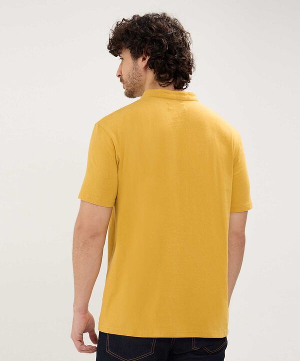 Camiseta Cuello Henley con Bolsillo