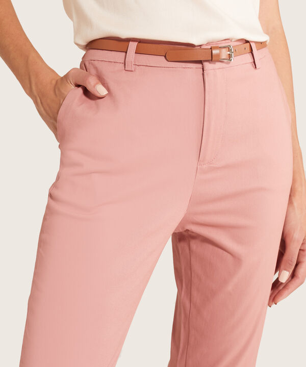 Pantalon Chino Unicolor Con Cinturon