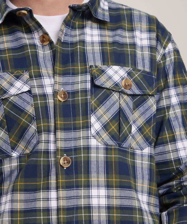 Camisa De Cuadros Con Bolsillos De Tapa image number null