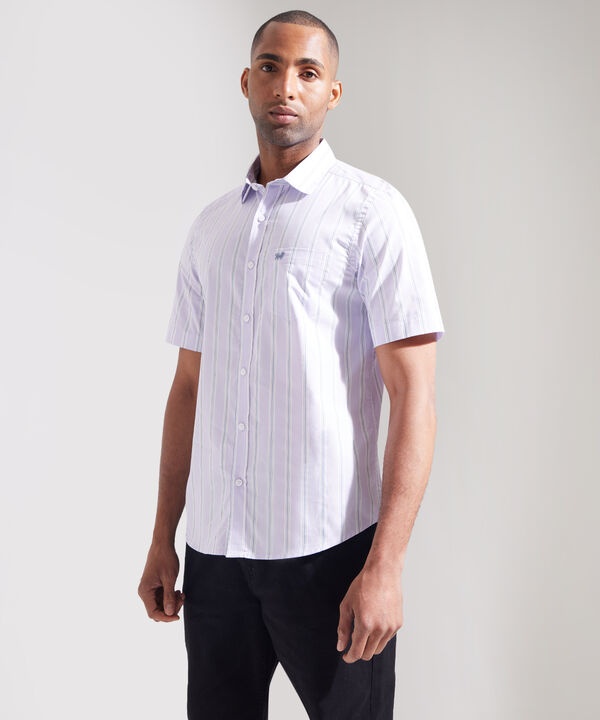 Camisa Preteñida Manga Corta Con Bolsillo Y Silueta Regular Fit image number null
