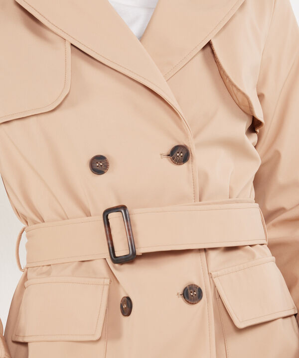 Chaqueta Tipo Trench Unicolor Con Cinturon