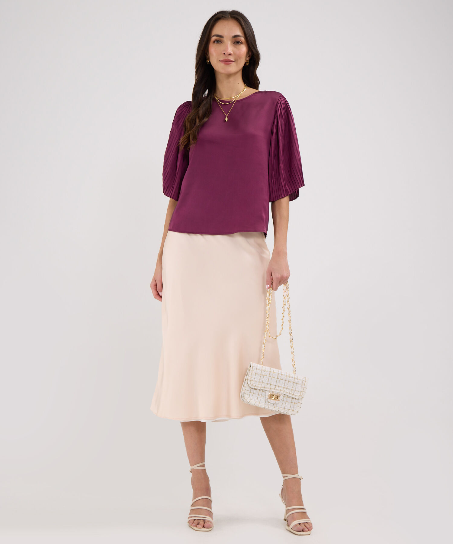 Blusa Unicolor Con Mangas Plisadas