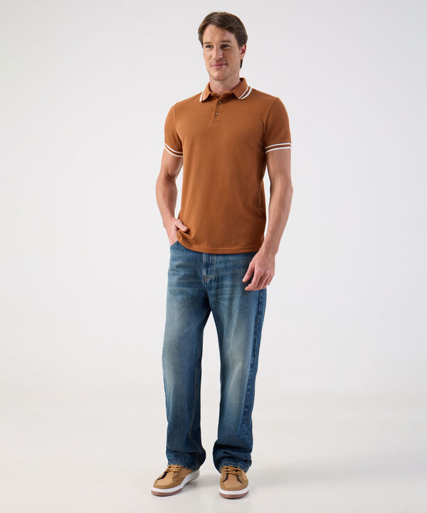 Polo Clásico con Detalles Acanalados en Contraste Para Hombre image number null