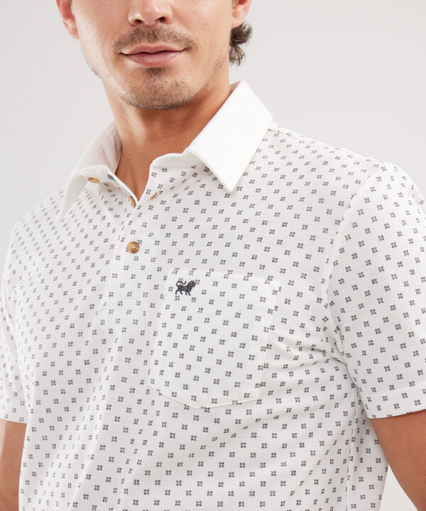 Polo Estampada, Cuello Duro Con Bolsillo, Silueta Regular Fit
