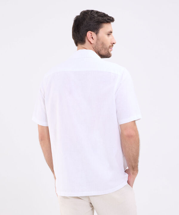 Camisa guayabera manga corta con bordado para hombre