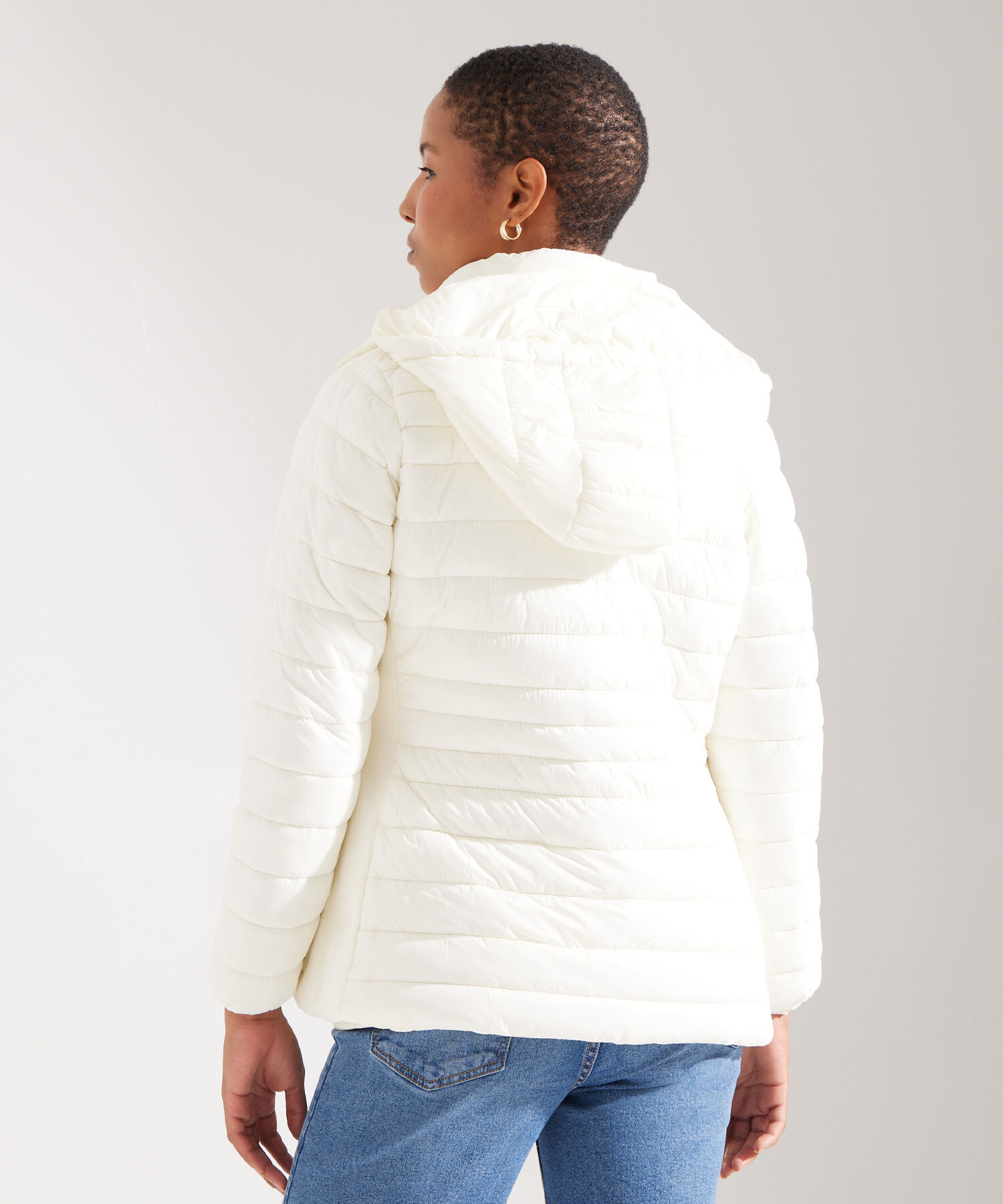 Chaqueta Acolchada con Capota