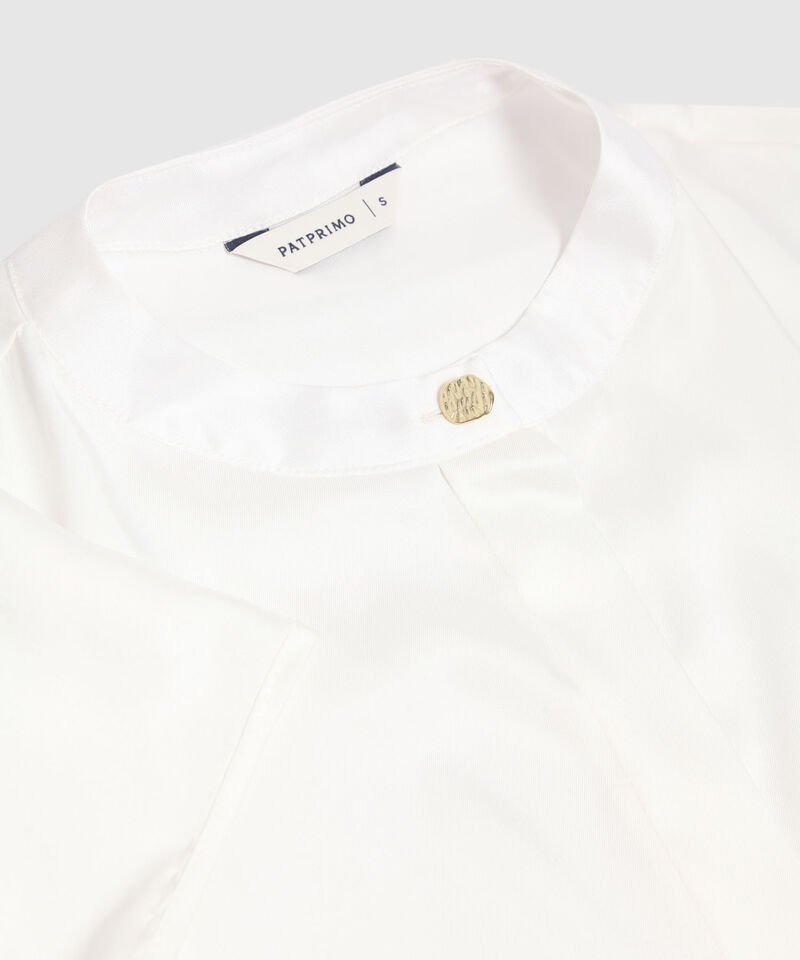 Blusa Unicolor Con Detalle 