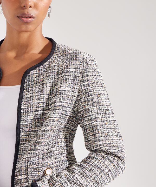 Chaqueta Tipo Chanel en Jacquard