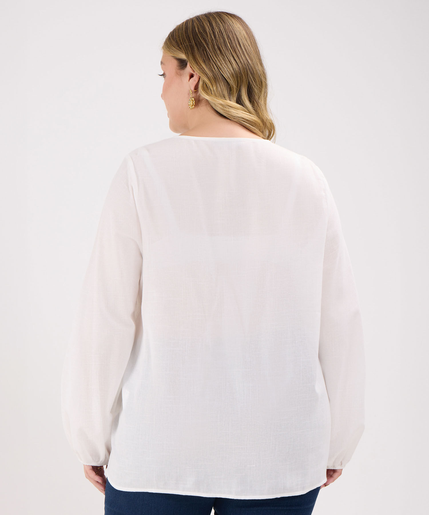 Blusa Unicolor Con Bordado Manga Bombacha