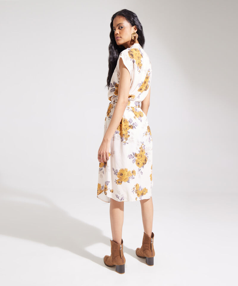 Vestido Manga Corta Con Cinturón En Tela Estampado