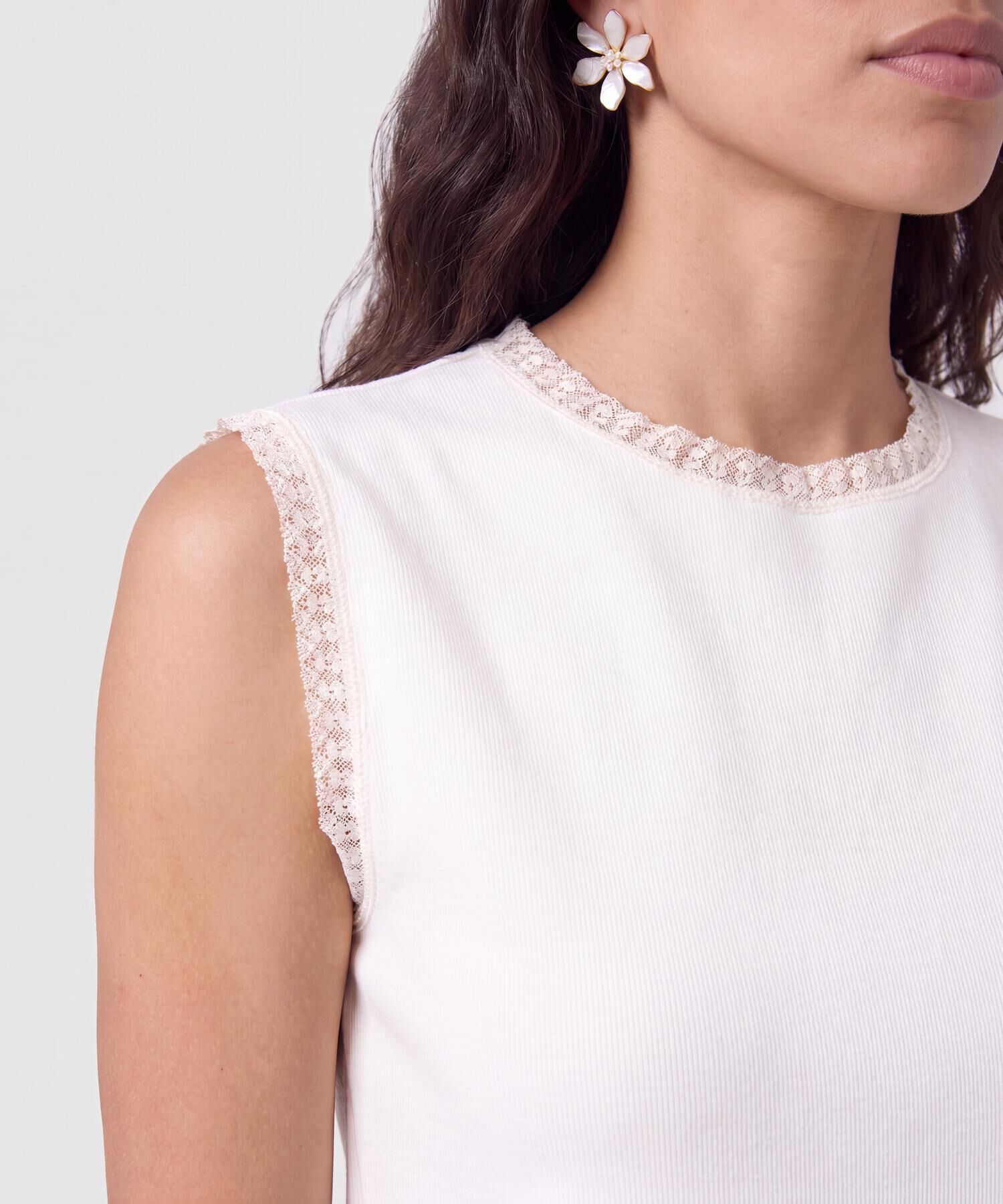 Camiseta Sin Mangas Con Encaje Para Mujer