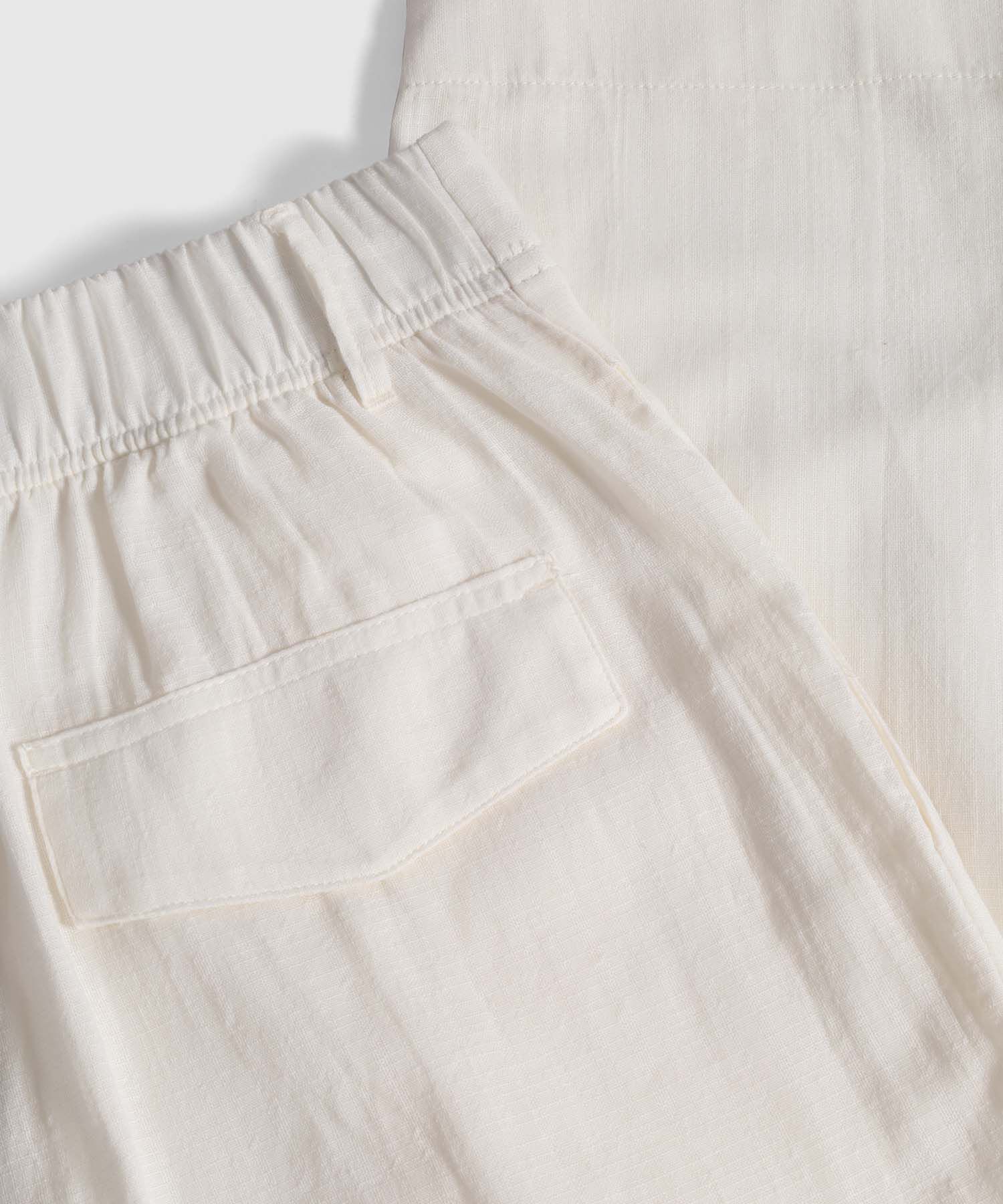 Pantal&oacute;n Cl&aacute;sico Con Pinzas Para Mujer