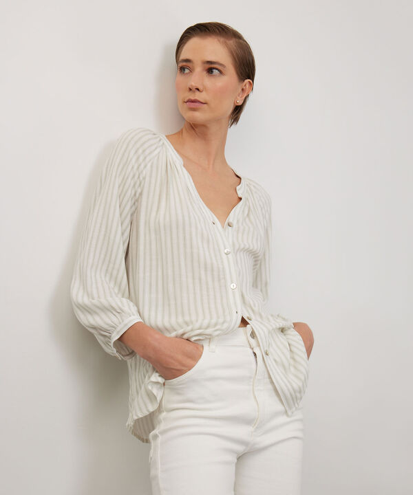 Blusa Manga Tres Cuartos Cuello Neru Estampada