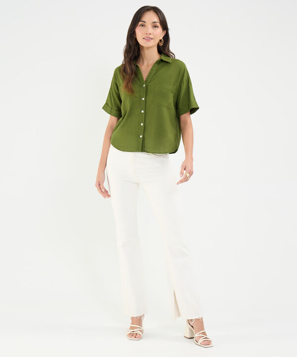 Camisa Resort en Efecto Lino image number null
