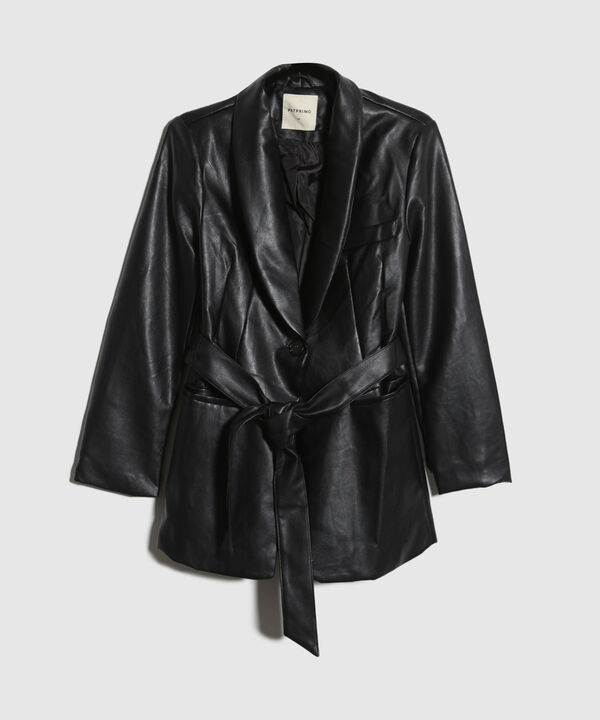 Blazer en Efecto Cuero