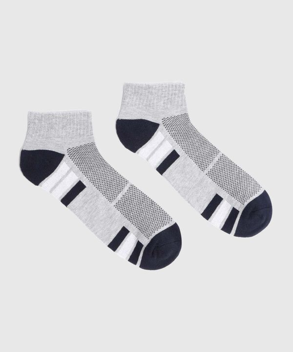 Medias Deportivas en Bloques