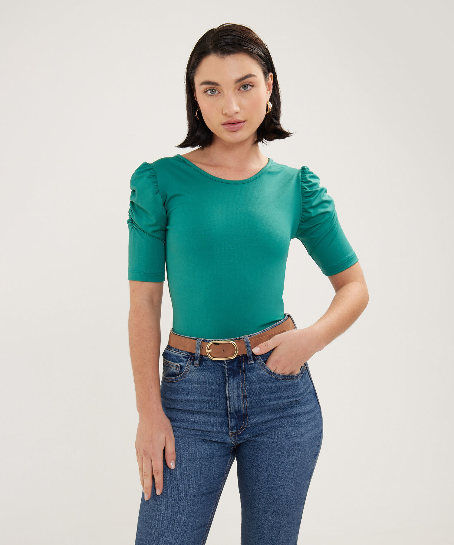 Camiseta Manga Corta Unicolor Con Ruche