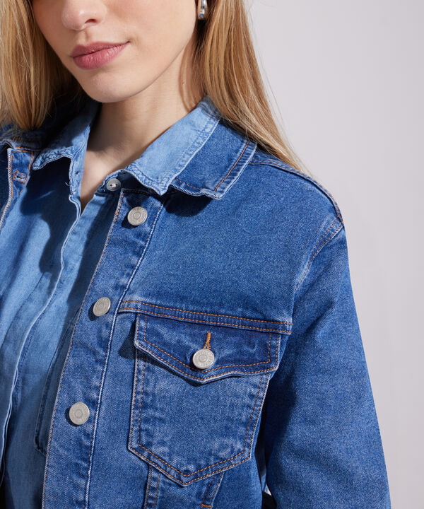 Chaqueta Trucker Tono Medio