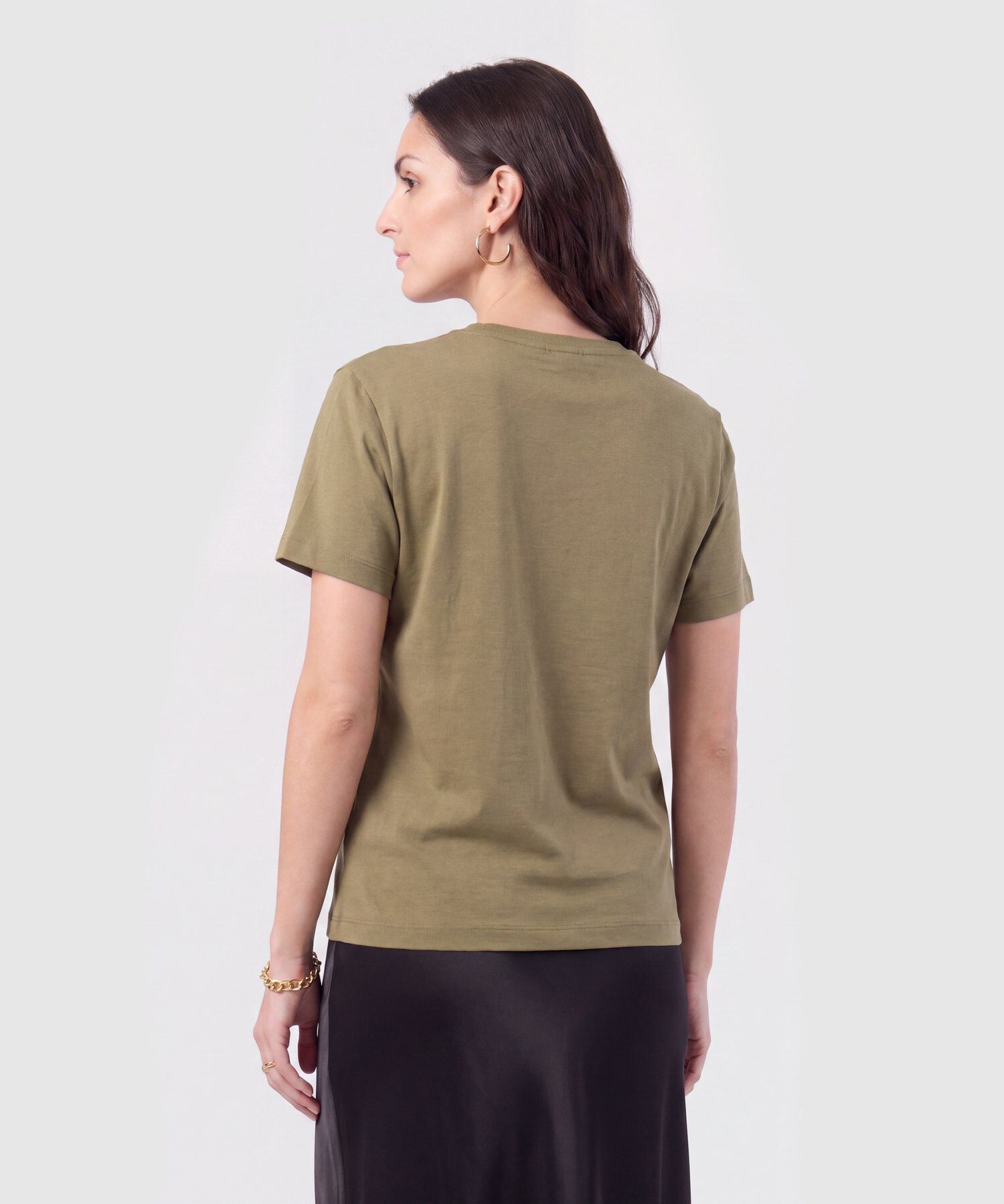 Camiseta con Bordado Floral para Mujer