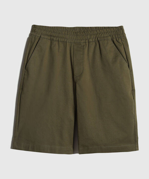 Bermuda Unicolor Con Pretina Encauchada Y Cordón Interno