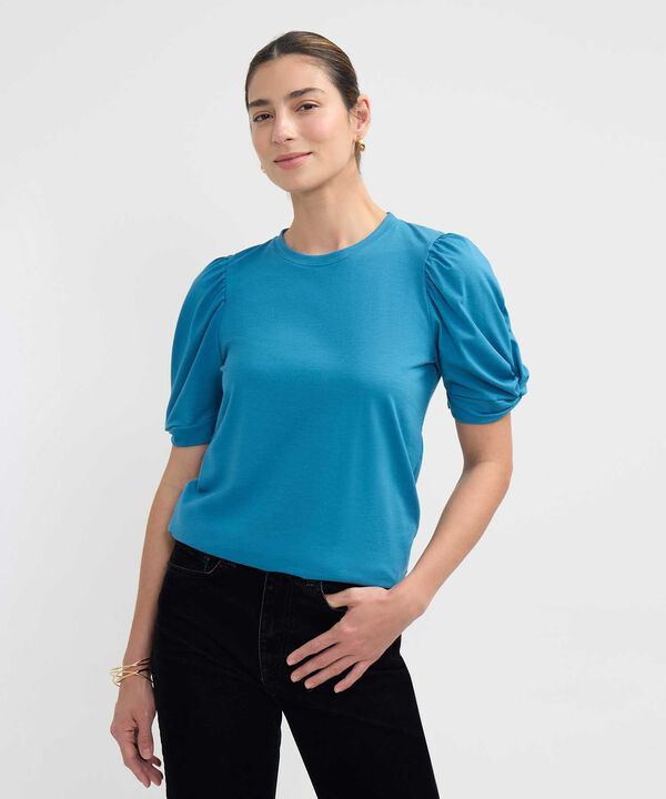 Camiseta con Anudado image number null