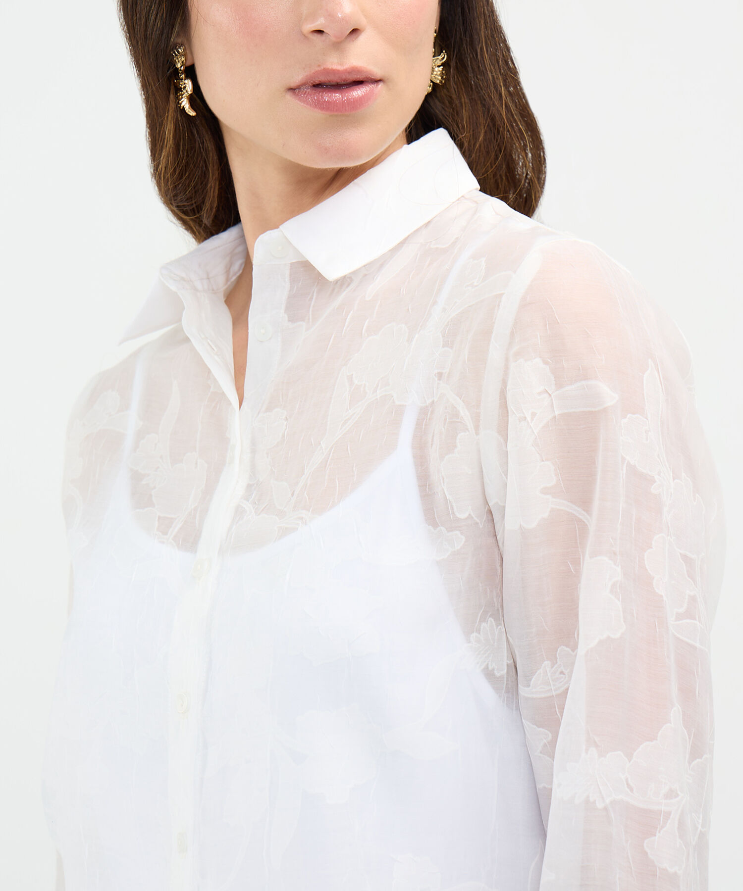 Camisa en Devore con Bordados