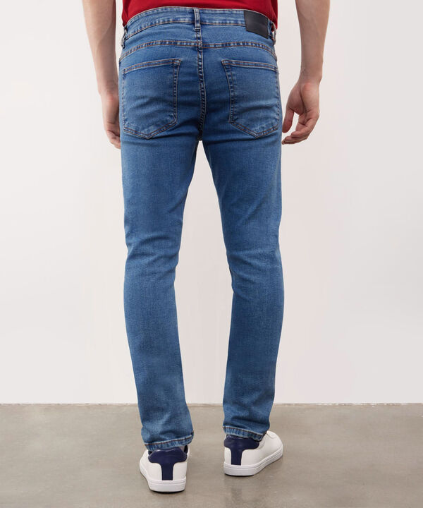 Jean Skinny Tono Azul Medio Oscuro