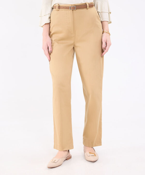 Pantalón Chino Básico image number null
