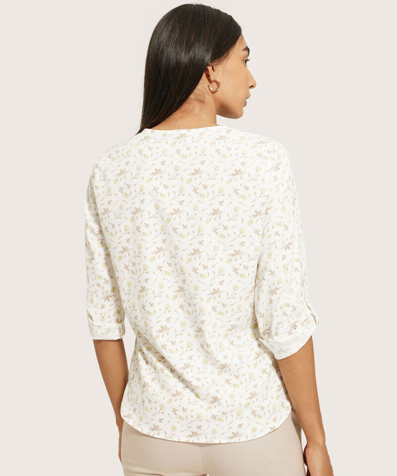 Blusa Estampada Manga 3/4 Escote