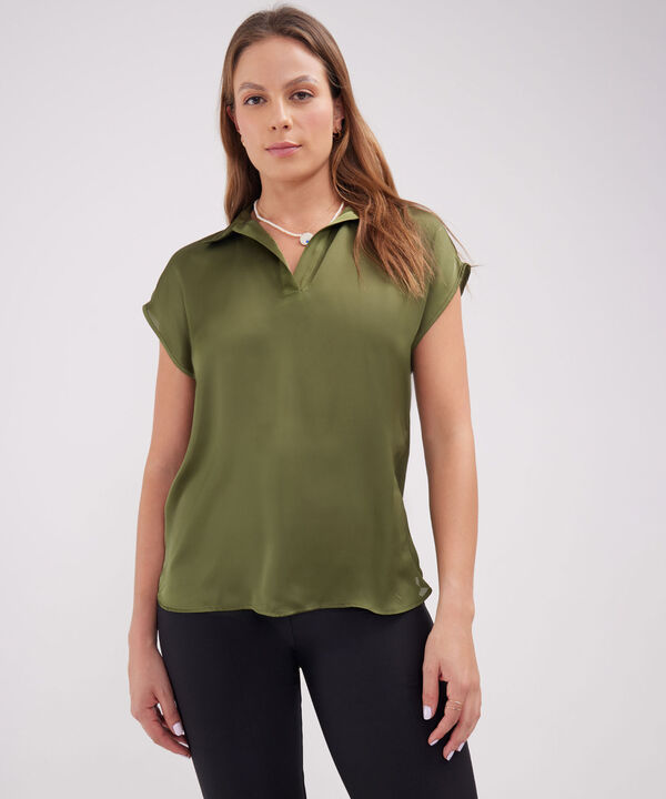 Blusa Manga Corta Corrida Unicolor  En Satin image number null