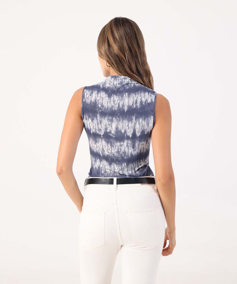 Camiseta Para Mujer Cuello Alto Estampado