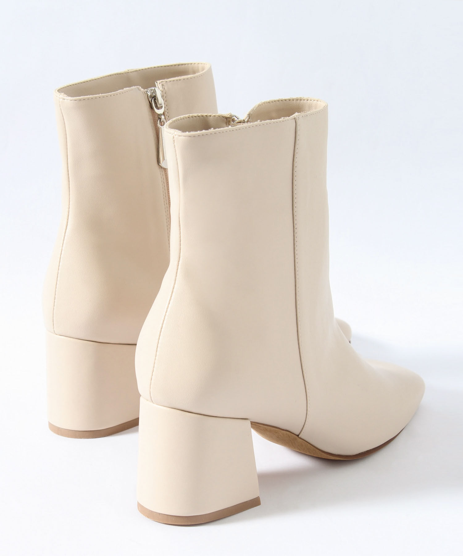 Botines Elegantes de Tacón Medio