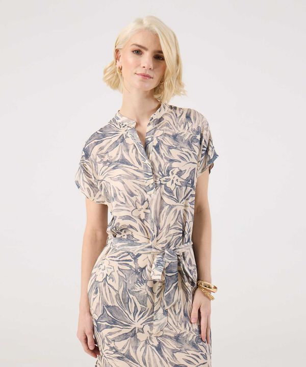 Vestido Estampado Con Cinturon image number null