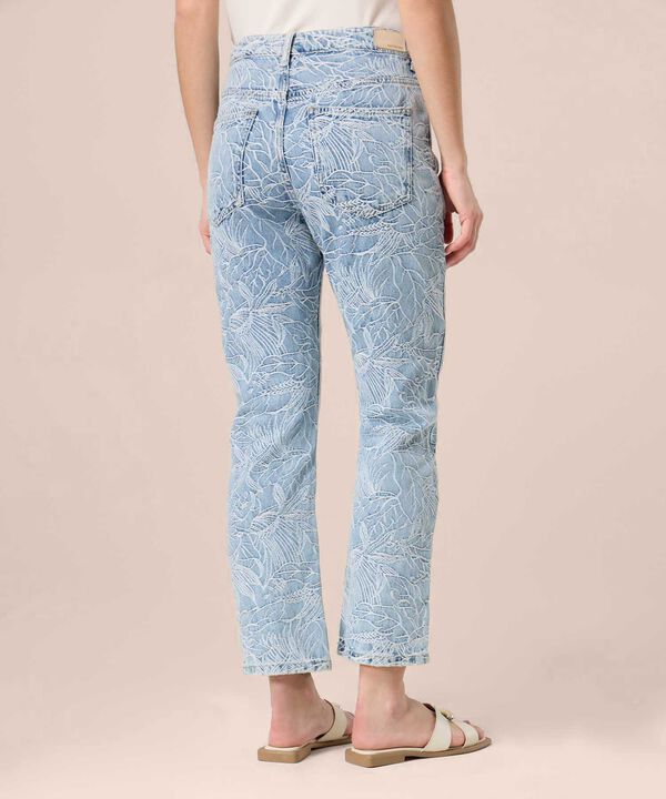 Jeans Straight Con Bordado Floral Para Mujer