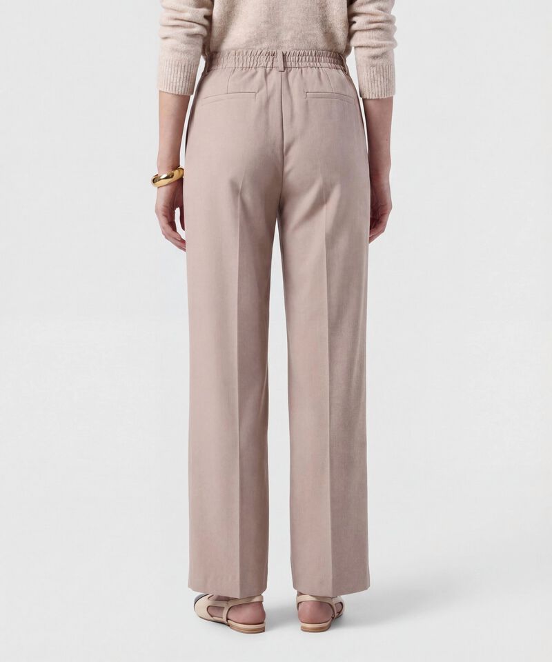 Pantal&oacute;n Unicolor Con Pinzas Para Mujer