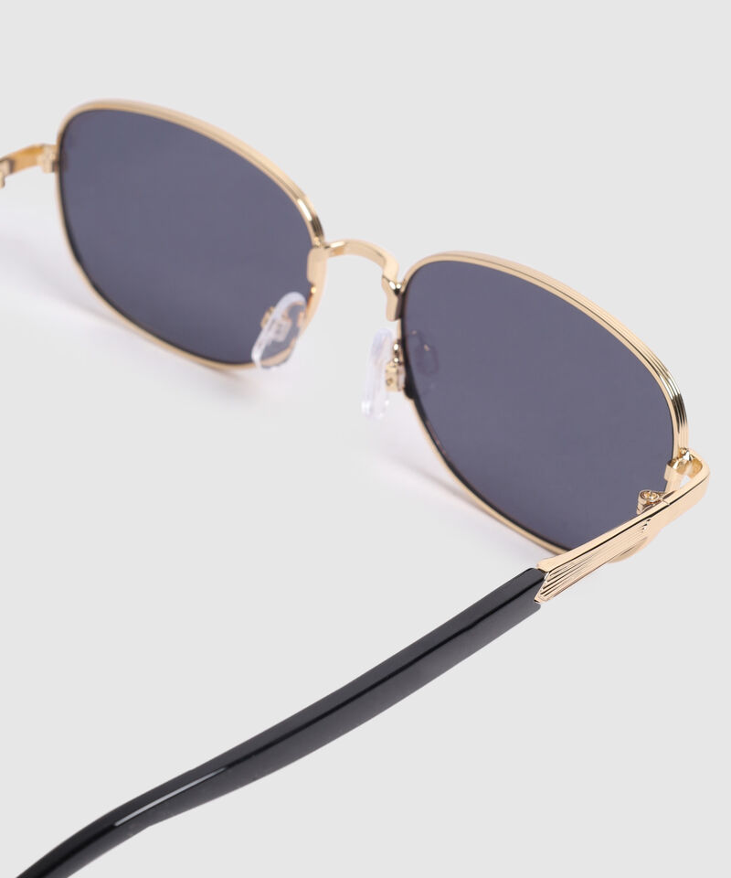 Gafas De Sol Ovaladas Con Marco Met&aacute;lico Para Mujer