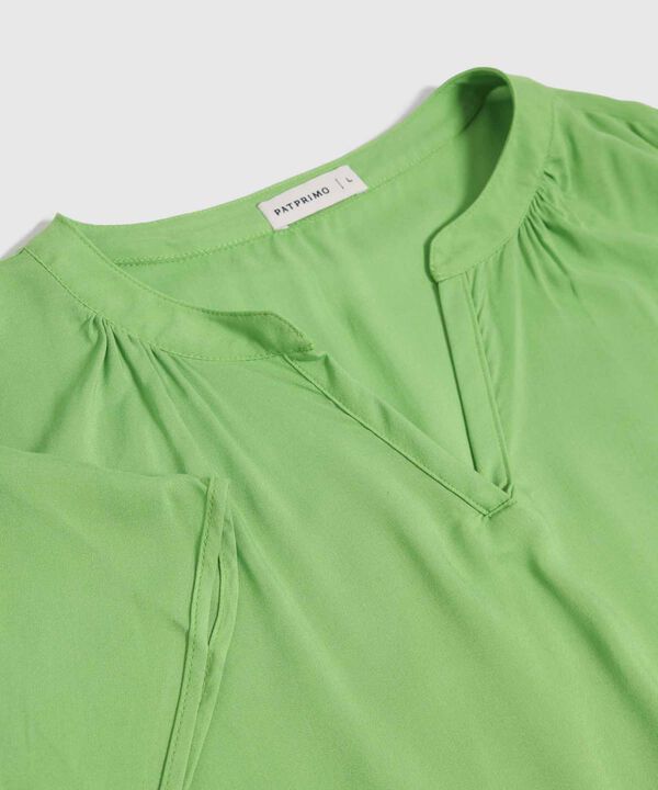 Blusa Manga Corta Con Escote En V image number null