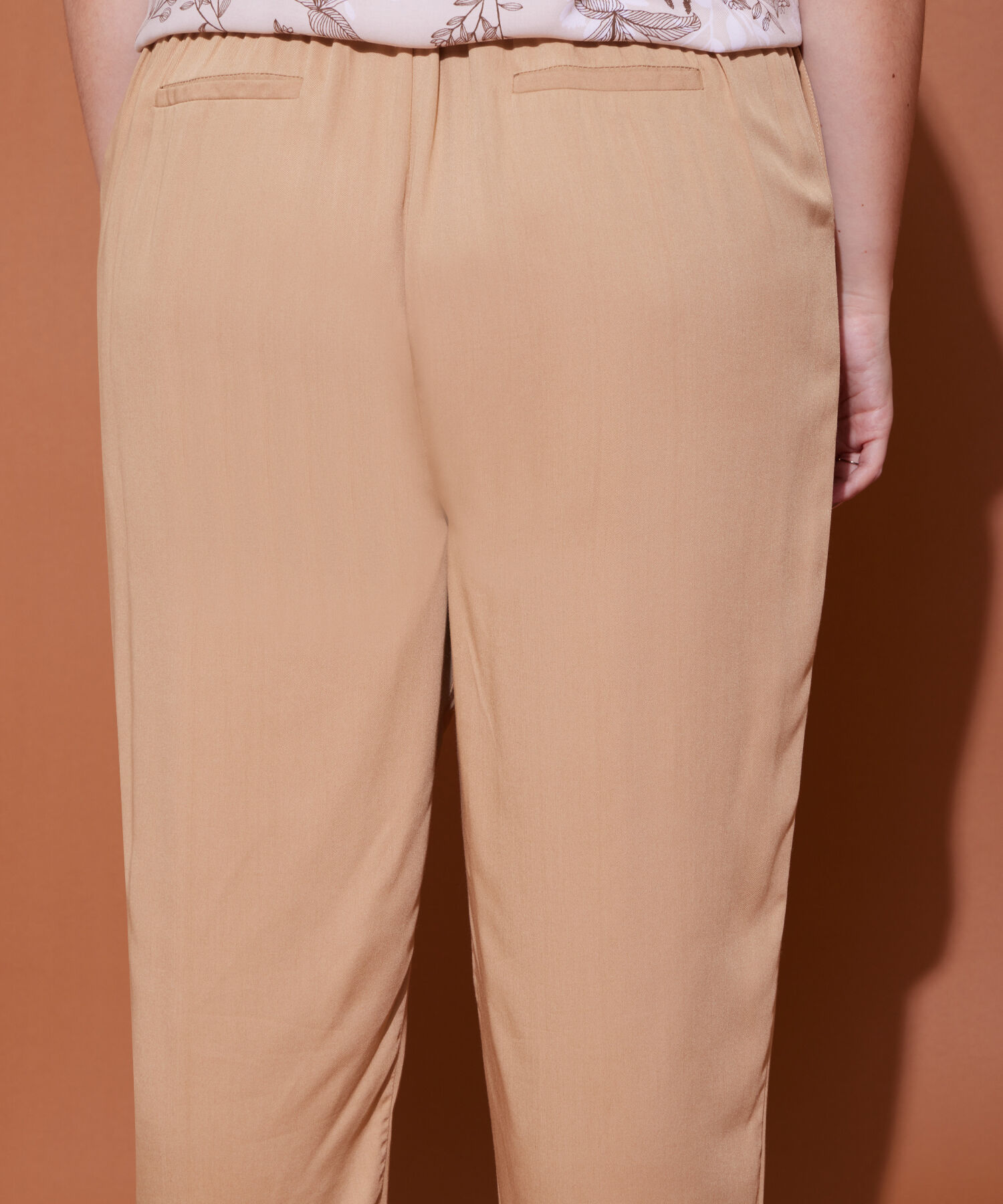 Pantalón Recto Unicolor con Cordón De Amarre