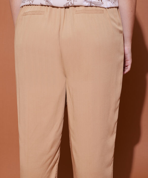 Pantalón Recto Unicolor con Cordón De Amarre