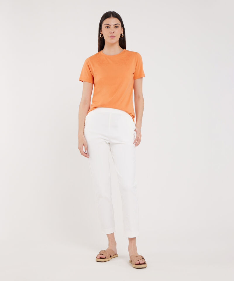 Camiseta Unicolor Cuello Redondo Con Bordado