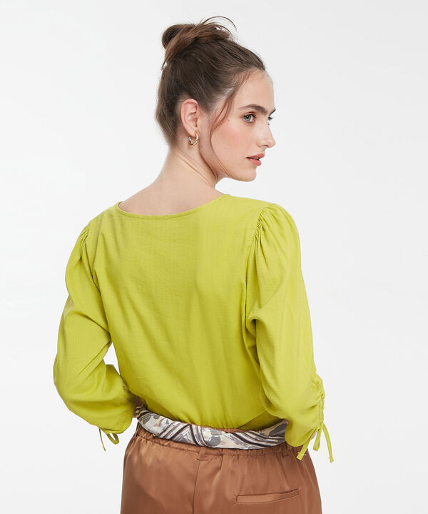 Blusa Unicolor Escote V, Manga 3/4