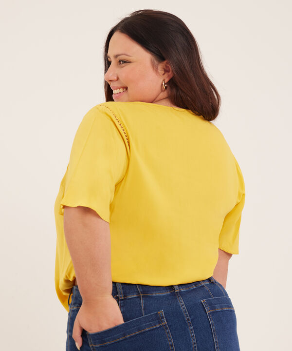 Blusa Manga Corta Con Escalerilla