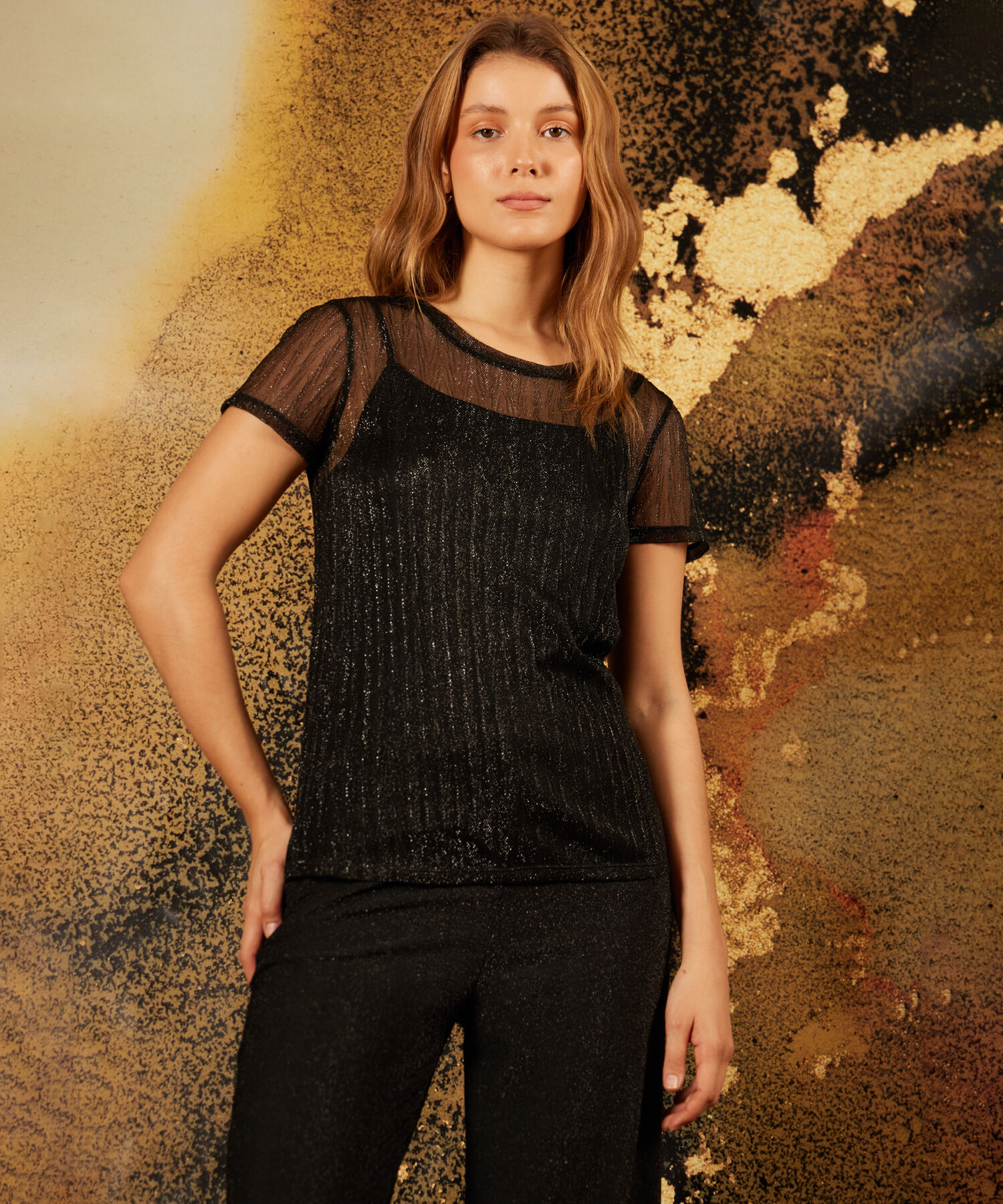Camiseta Cuello Redondo Manga Corta Con Top Interno