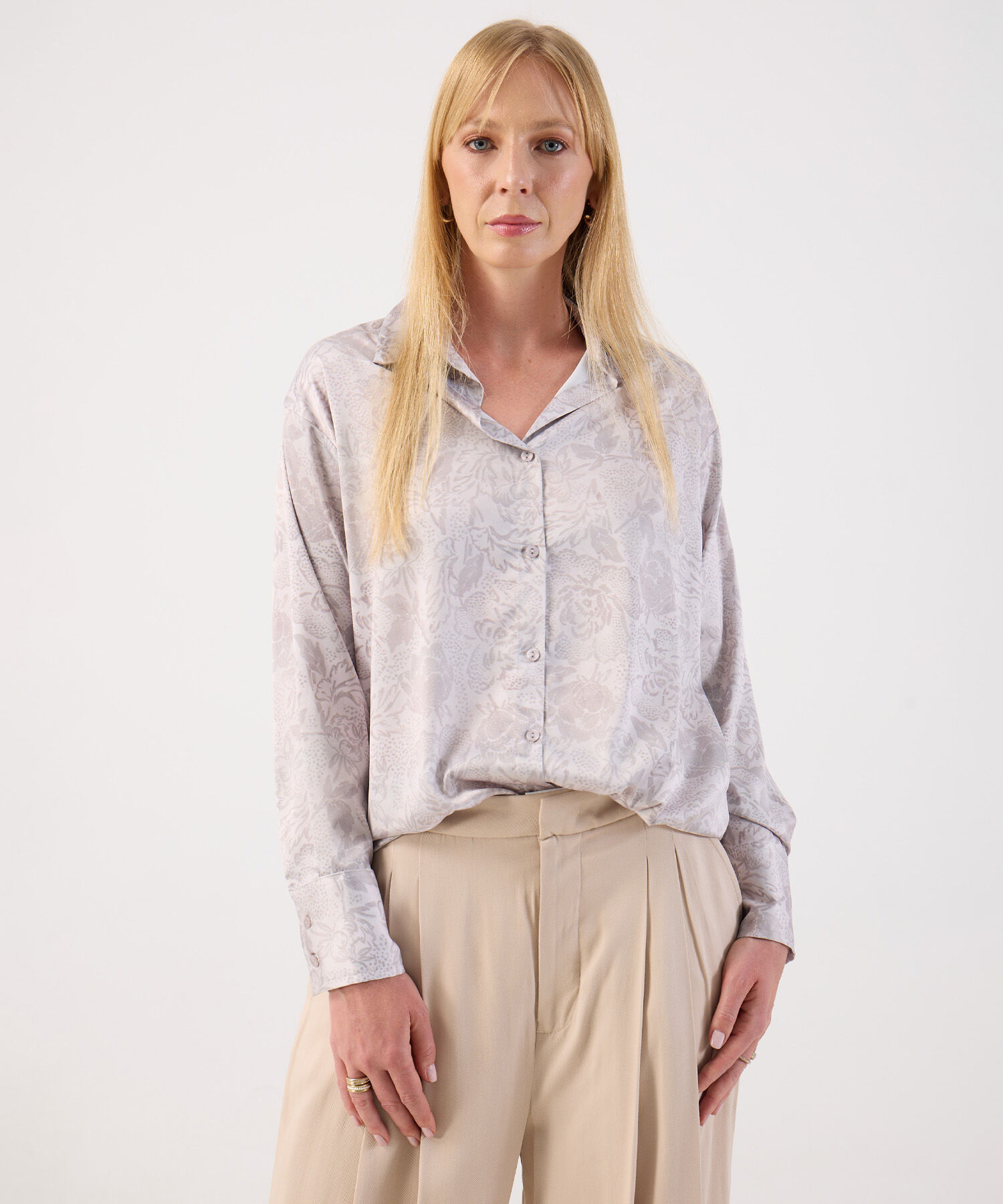 Blusa Satinada Floral Mujer