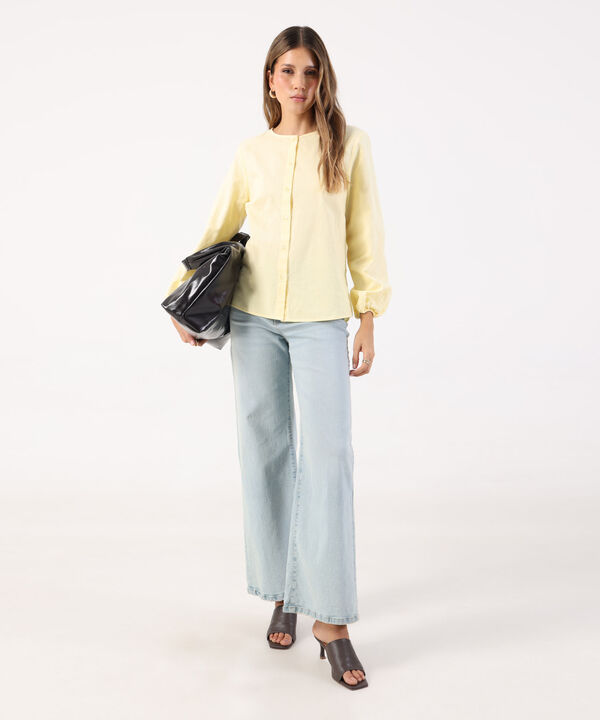 Blusa Cuello Redondo con Bordados para Mujer