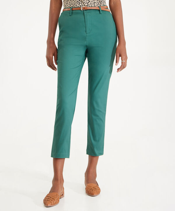 Pantalón Chino Unicolor Con Cinturón image number null