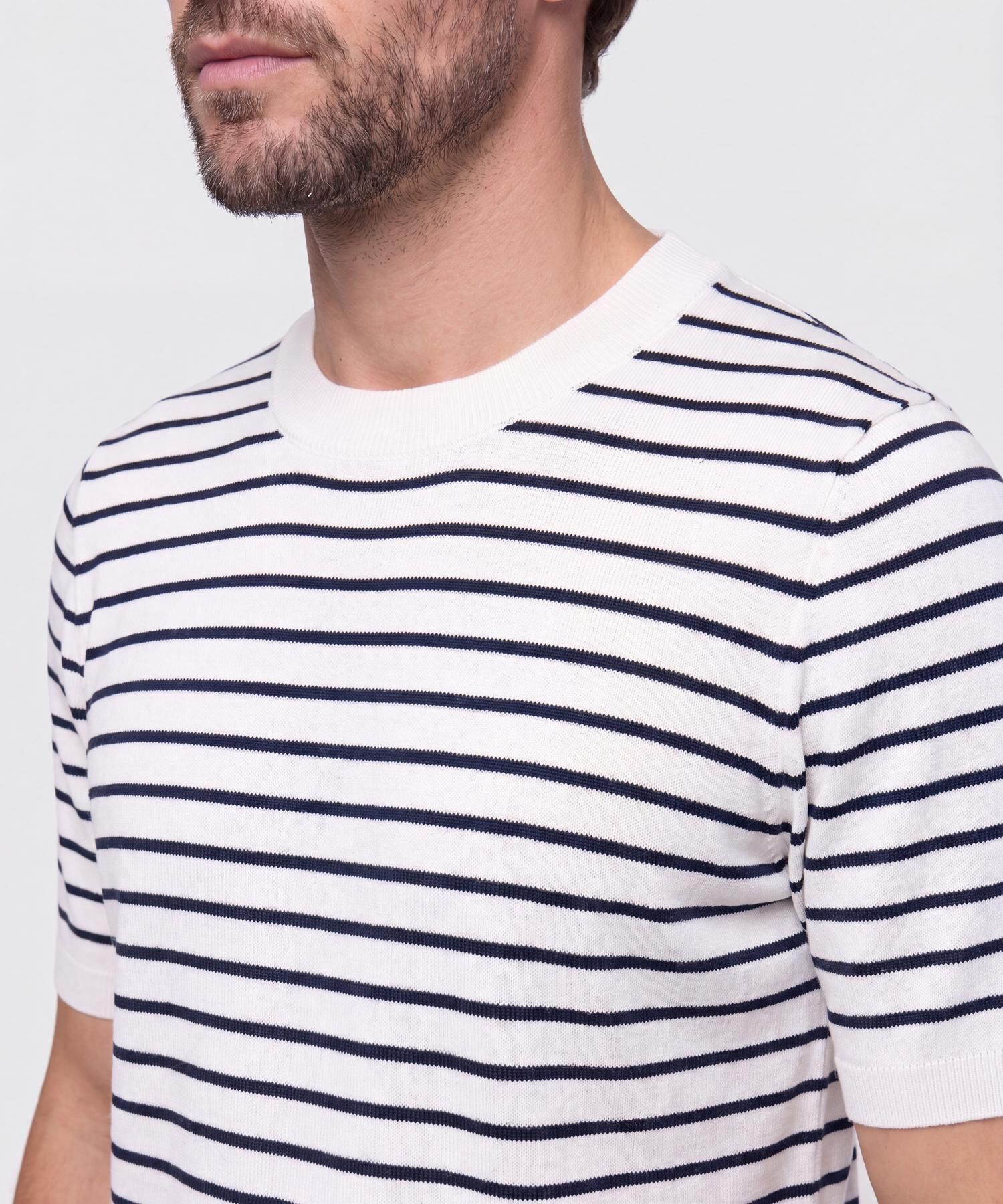 Camiseta Tejida Cuello Redondo Hombre